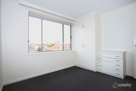Property photo of 8/111 Miller Street Fitzroy North VIC 3068