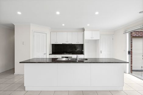 Property photo of 3 Senior Court Highton VIC 3216