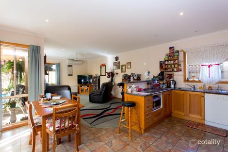 5/2 Finley Ct, Mount Clear, VIC 3350