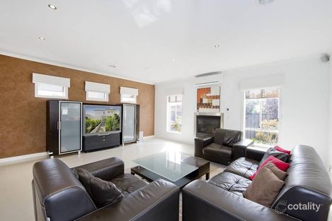 Property photo of 6 Dyson Way Point Cook VIC 3030