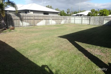 Property photo of 3 Ellendale Street Mount Low QLD 4818