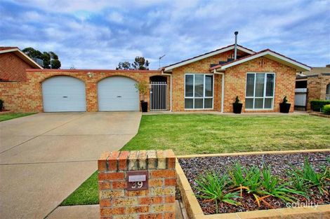 Property photo of 39 Warrambool Crescent Glenfield Park NSW 2650