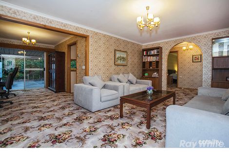 Property photo of 1 Fernbank Crescent Mulgrave VIC 3170