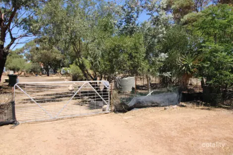 26 Bath St, Kukerin, WA 6352