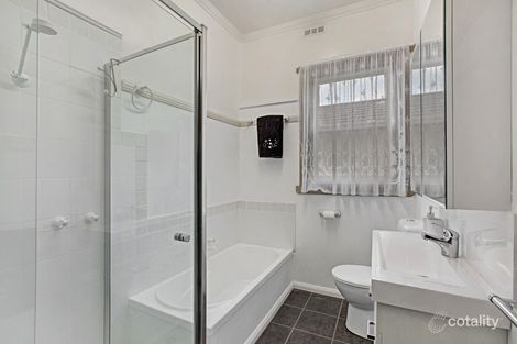 Property photo of 30 Greenwood Avenue Ringwood VIC 3134