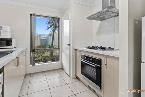 Property photo of 41 Shorehaven Boulevard Alkimos WA 6038