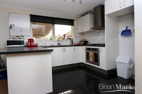 Property photo of 5 Zircon Street Wyndham Vale VIC 3024