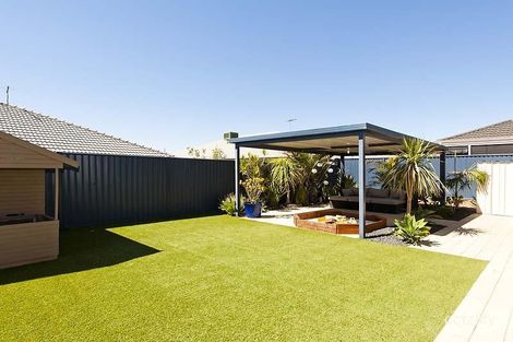 Property photo of 14 Plaimar Ramble Byford WA 6122