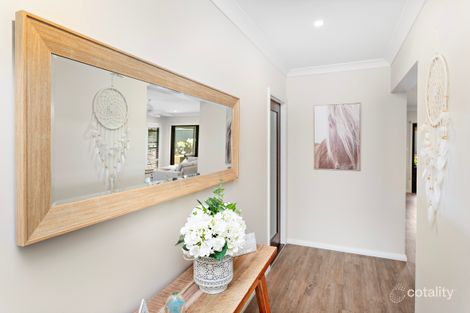Property photo of 14 Hobbs Street Horsley NSW 2530