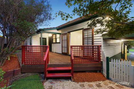 Property photo of 1/1 Lehem Avenue Oakleigh South VIC 3167