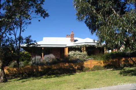 61 William James Dr, Cordeaux Heights, NSW 2526