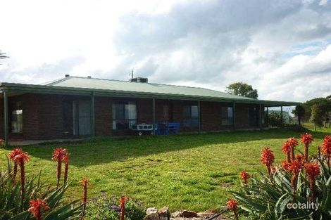 750 Greens Creek Rd, Greens Creek, VIC 3387