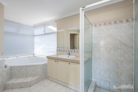 Property photo of 106 Rothesay Heights Mindarie WA 6030