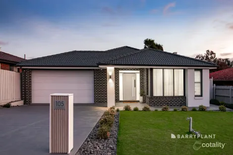 Property photo of 105 Darling Way Narre Warren VIC 3805