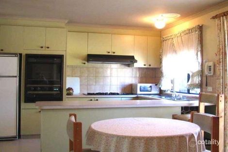 Property photo of 5/23-25 Leigh Road Croydon VIC 3136