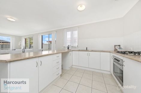 Property photo of 34 Wattlebird Drive Burton SA 5110