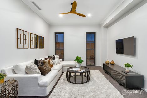 Property photo of 11 The Promenade Camp Hill QLD 4152