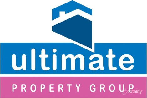 Property photo of 4 The Lakes Drive Glenmore Park NSW 2745