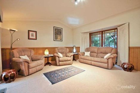 Property photo of 2 Artists Hill Eltham VIC 3095