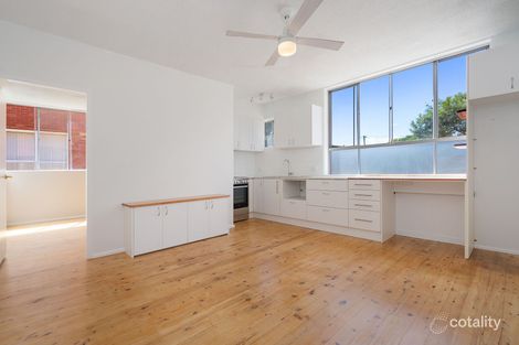 Property photo of 4/12 Grafton Crescent Dee Why NSW 2099