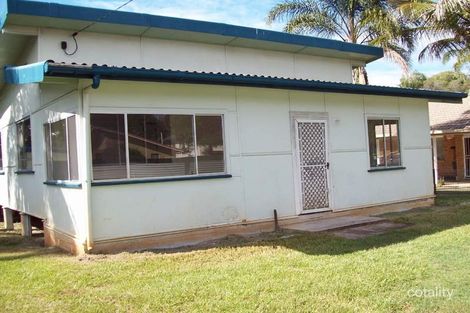 Property photo of 27 Moreton Terrace Beachmere QLD 4510