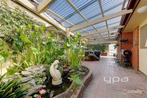 Property photo of 12 Hayle Court Craigieburn VIC 3064