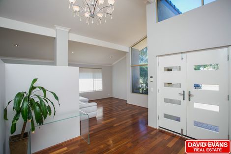 Property photo of 23 Herreshoff Ramble Ocean Reef WA 6027