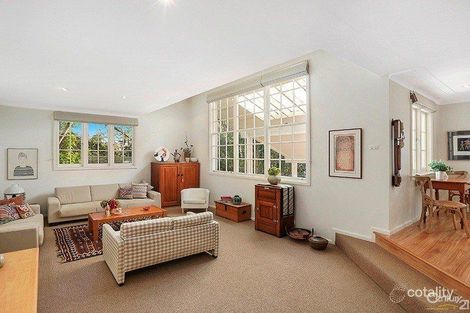 Property photo of 32 Yarrara Road Pymble NSW 2073