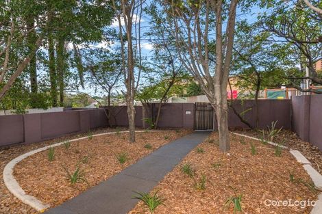 Property photo of 2/244 Kelvin Grove Road Kelvin Grove QLD 4059