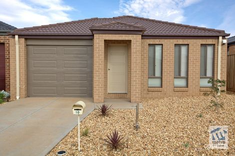 10 Pittos Ave, Brookfield, VIC 3338