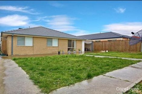 Property photo of 22 Flametree Circuit Cranbourne VIC 3977