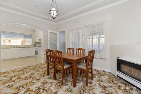 Property photo of 20 Gormly Avenue Wagga Wagga NSW 2650