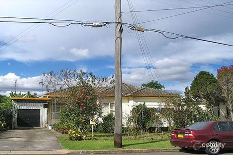 33 Stacey St, Fairfield West, NSW 2165