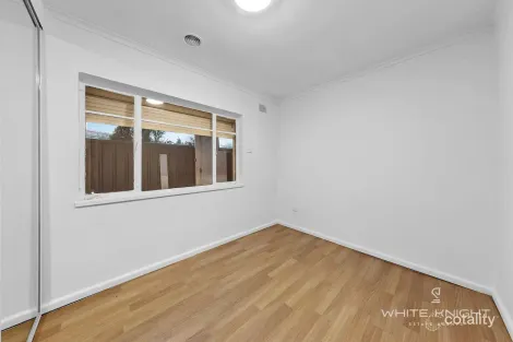 Property photo of 2 Craigielea Avenue St Albans VIC 3021