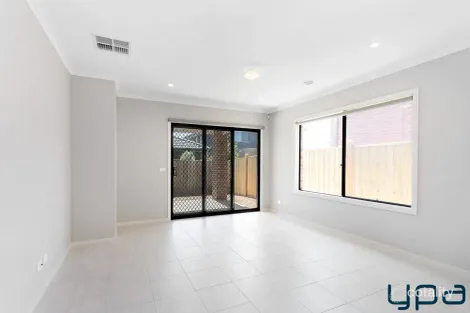 Property photo of 248 Haze Drive Point Cook VIC 3030