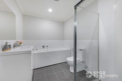 Property photo of 13 Banyan Glade Schofields NSW 2762