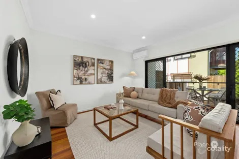 Property photo of 13/9 Talbot Street Coorparoo QLD 4151