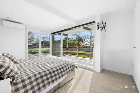 Property photo of 23 Allington Crescent Elanora Heights NSW 2101