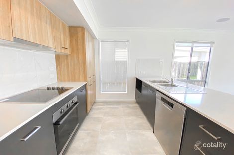 Property photo of 4/46 Seashell Avenue Coomera QLD 4209