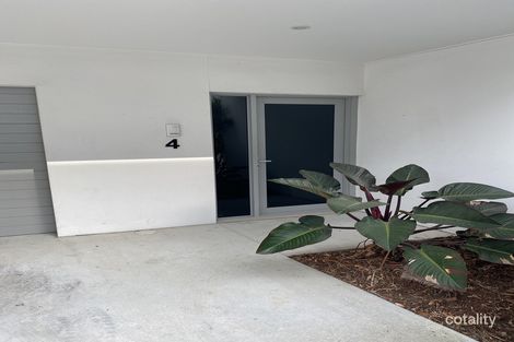 4/1 Mervyn Thomas Dr, Hope Island, QLD 4212