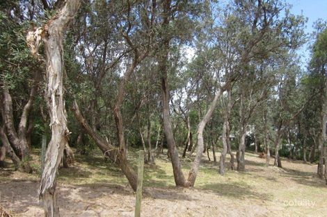 30 Government Rd, Loch Sport, VIC 3851