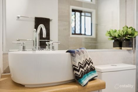 Property photo of 27/105 Christine Avenue Burleigh Waters QLD 4220