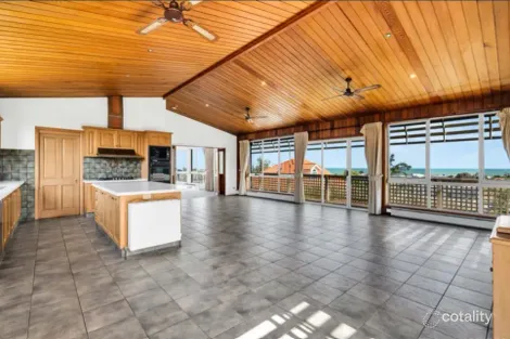 33 Birdwood St, Parkdale, VIC 3195