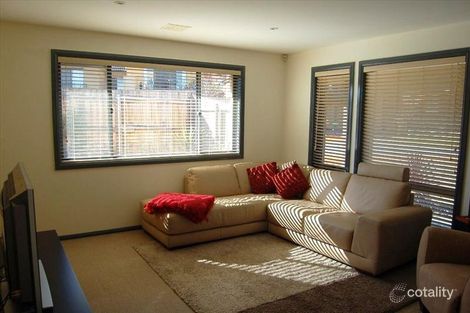 Property photo of 22 Bluestone Gardens Jerrabomberra NSW 2619