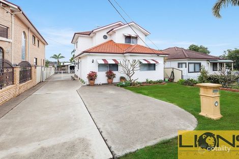 Property photo of 217 Woods Road Yagoona NSW 2199