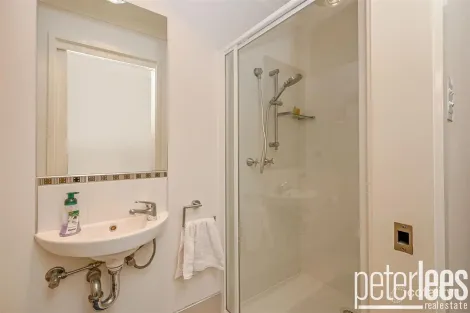 Property photo of 6/85 Riverside Drive Riverside TAS 7250