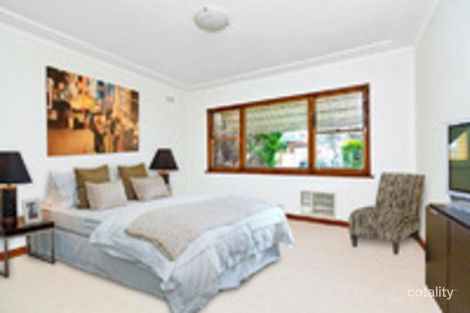 Property photo of 18 Nield Avenue Rodd Point NSW 2046