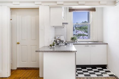 Property photo of 17/38 Roslyn Gardens Rushcutters Bay NSW 2011