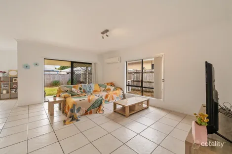 Property photo of 8 Senior Close North Lakes QLD 4509