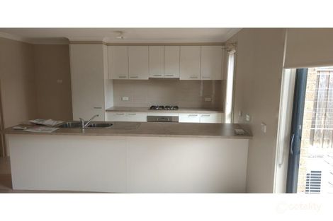 Property photo of 24 Spriggs Drive Croydon VIC 3136